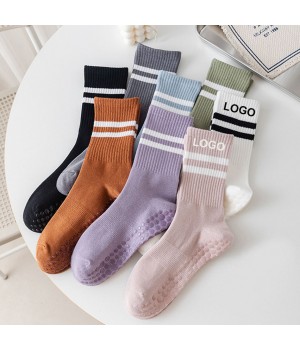 High Quality Custom logo Plain Cotton Female Crew Pilates Grippy Socks Women Non slip Pilates Yoga Socks With Grip